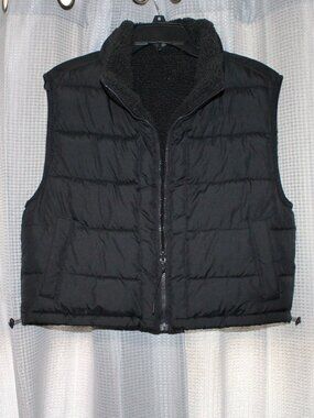 NWOT Gilly Hicks Women's Sherpa Mini Puffer Vest Black Size Small